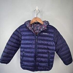 Eddie Bauer Girls CirrusLite Reversible Hooded Down Jacket Navy/Floral M (10–12)